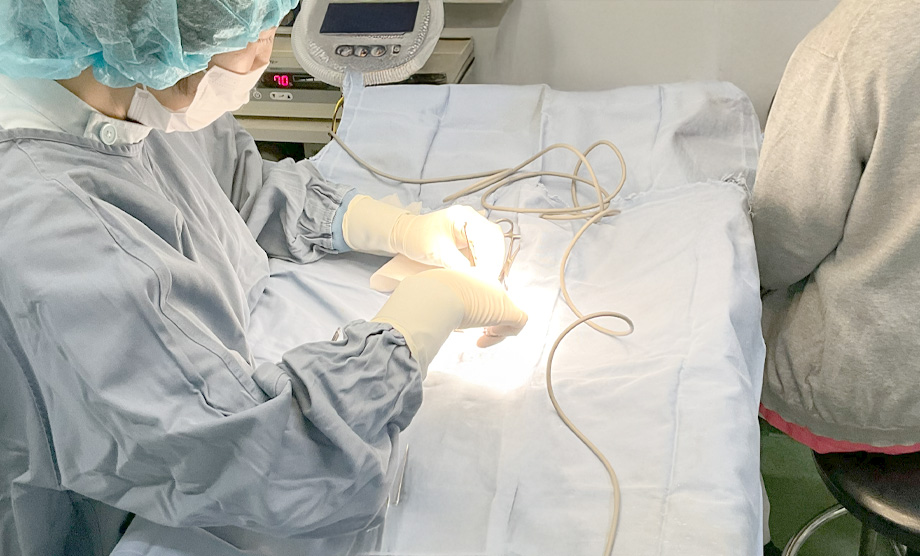 手術の様子2
